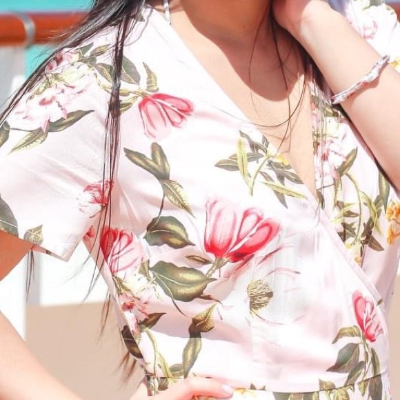 Forever21 floral maxi dress - Picture 2 of 2